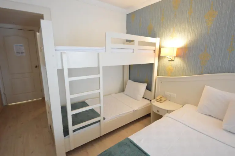 Ranzalı Aile Odası